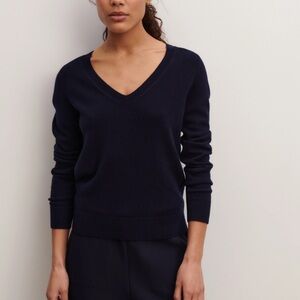 Madewell | Soft Wool & Silk Pull Over Sweater | Small